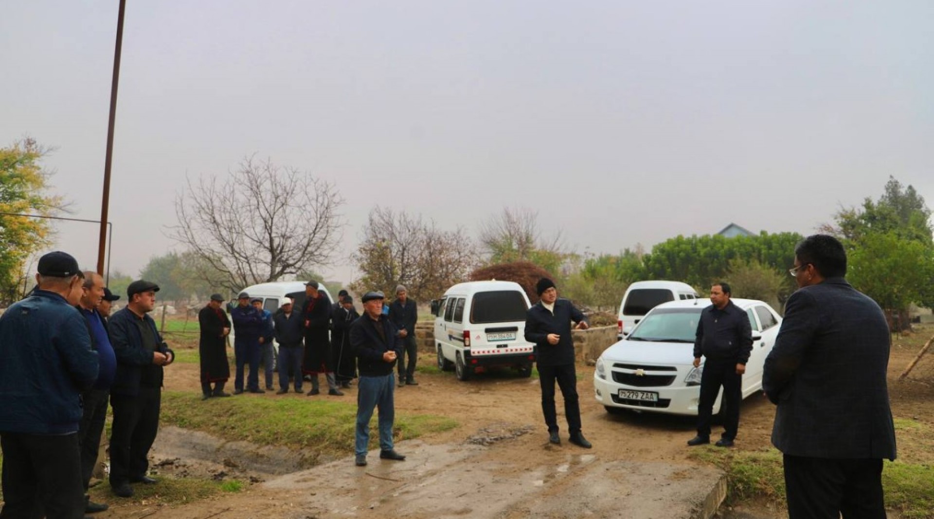 Davlatimiz rahbarining videoselektor yig'ilishida bergan topshiriqlari ijrosini ta'minlash choralari ko'rilmoqda